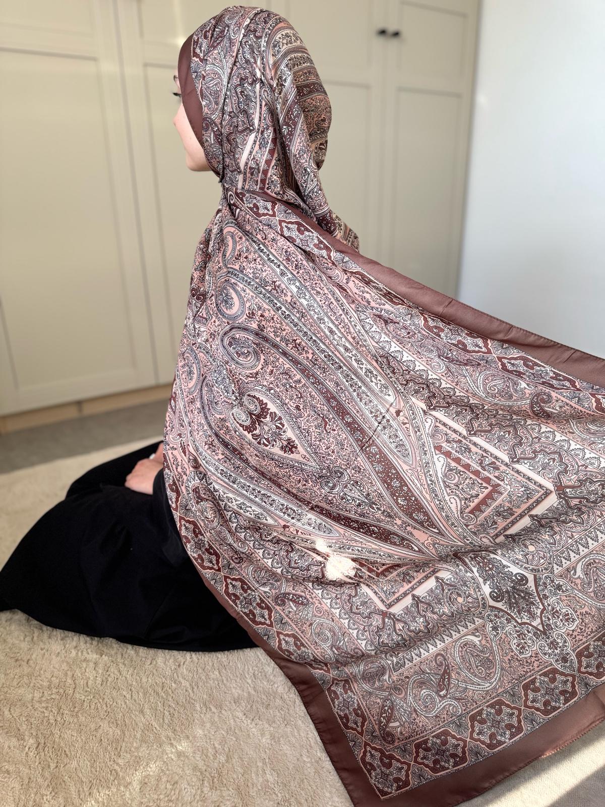 Lina – Châle Chic Beige et Marron