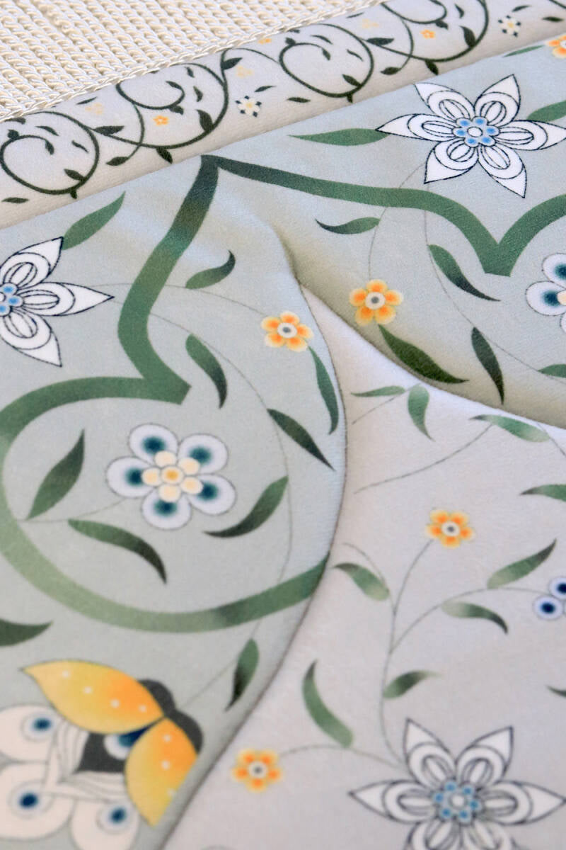 Tapis de Prière en Eponge Matelassé Fleuri